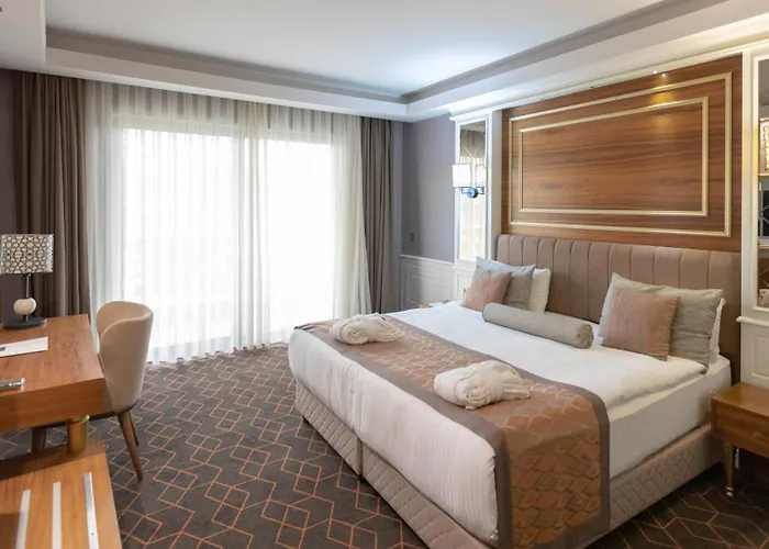 Grand Termal & 얄로바