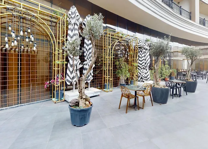 Grand Termal & 호텔 얄로바